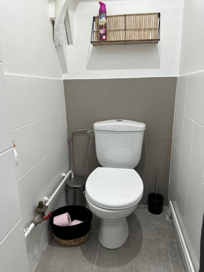 Appartement Avec Terrasse Au Puy Le Puy-en-Velay Dış mekan fotoğraf