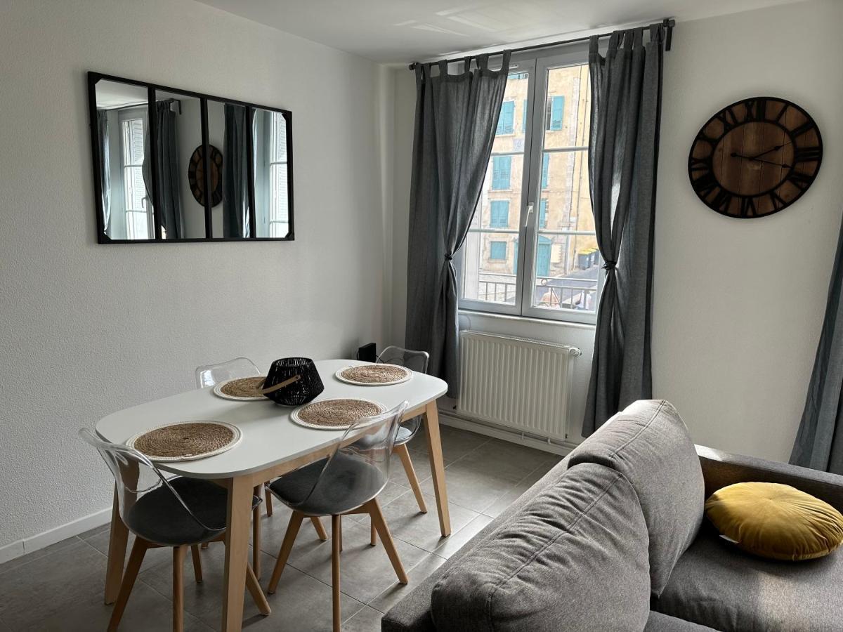 Appartement Avec Terrasse Au Puy Le Puy-en-Velay Dış mekan fotoğraf